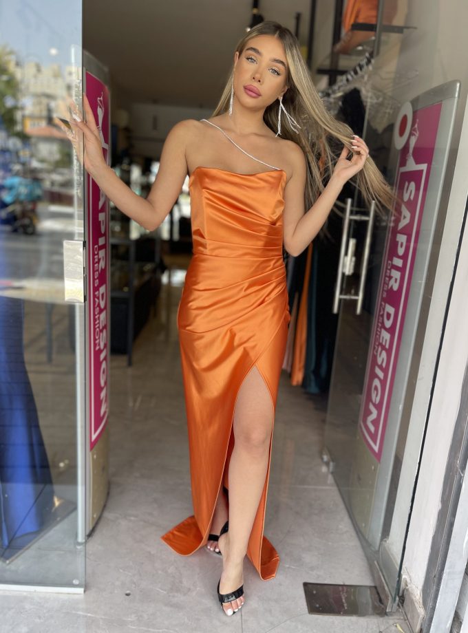 שמלת נועה כתום