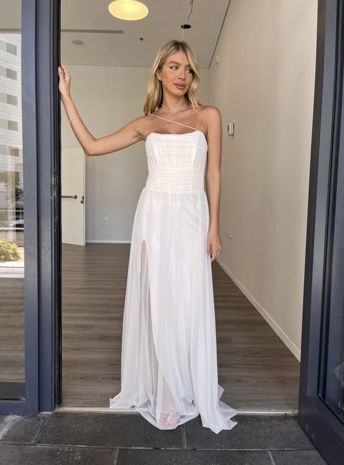 שמלת סידני לבן