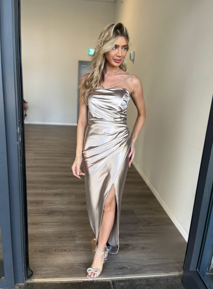 שמלת ערב נועה שמפניה