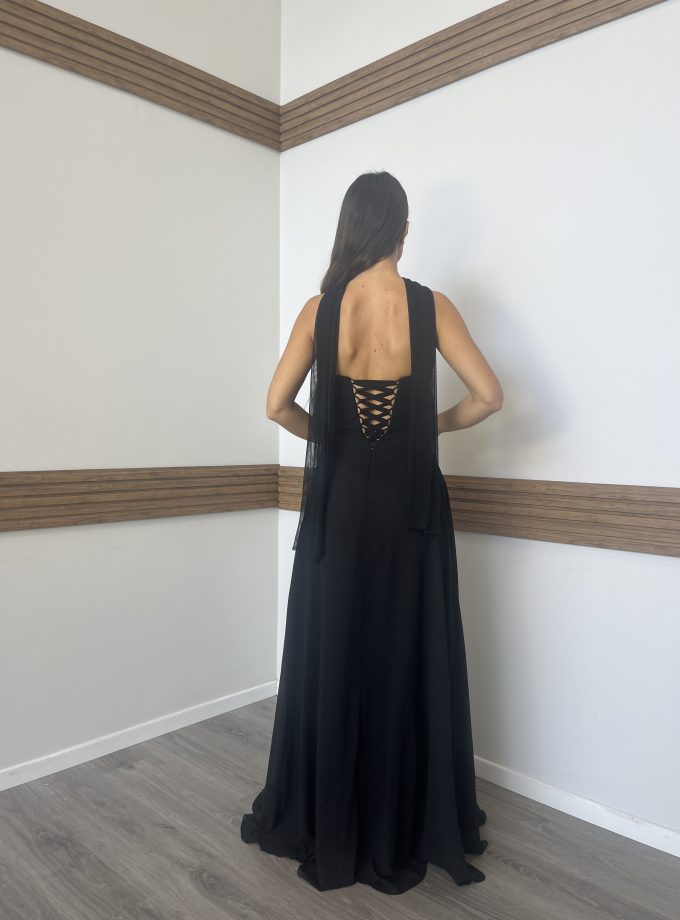 שמלת ערב אפריל שחור