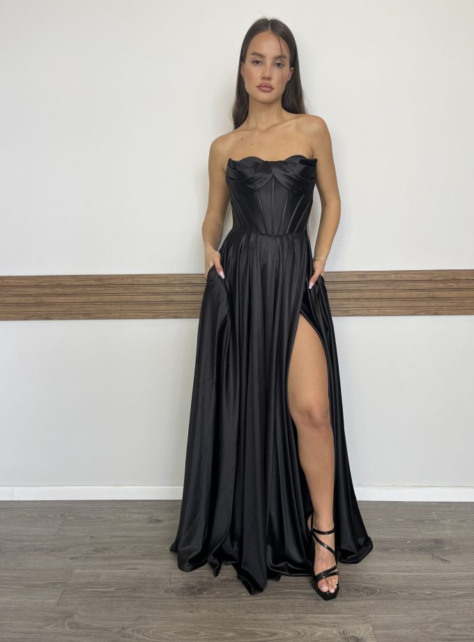 שמלת ברטה שחור