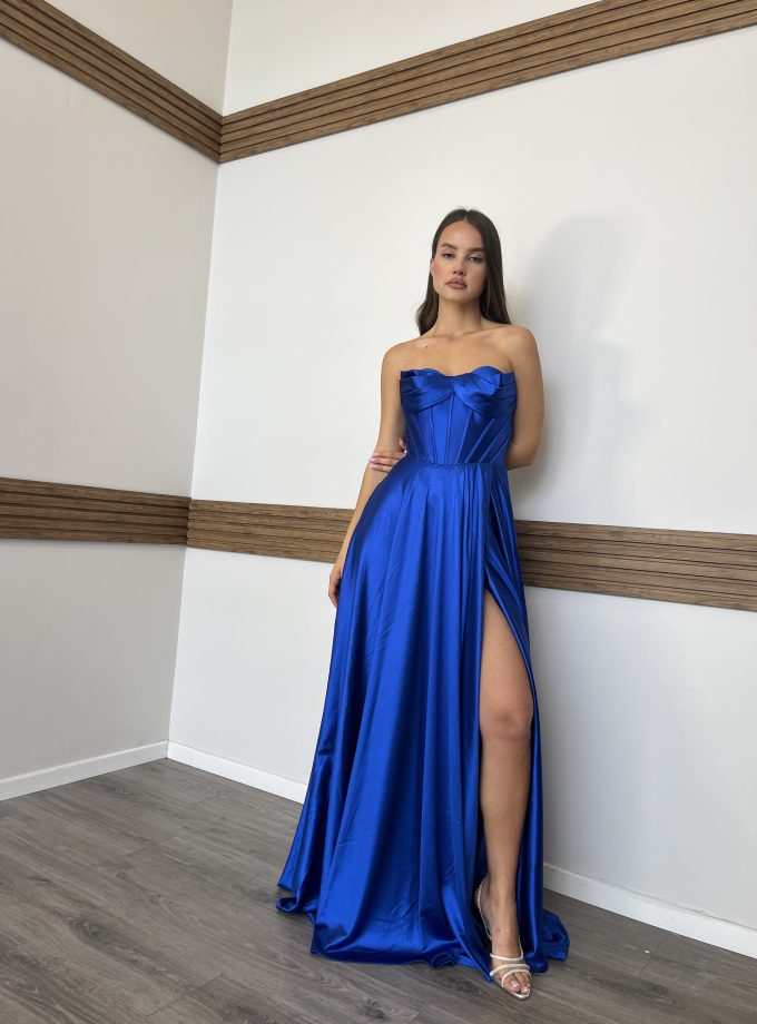 שמלת ברטה כחול רויאל