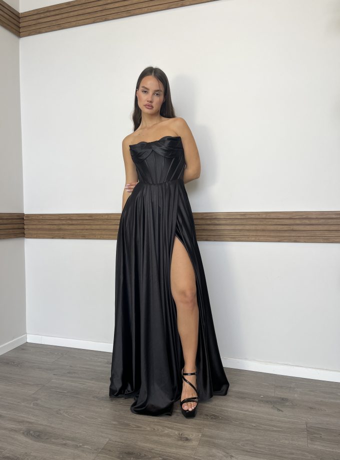 שמלת ברטה שחור