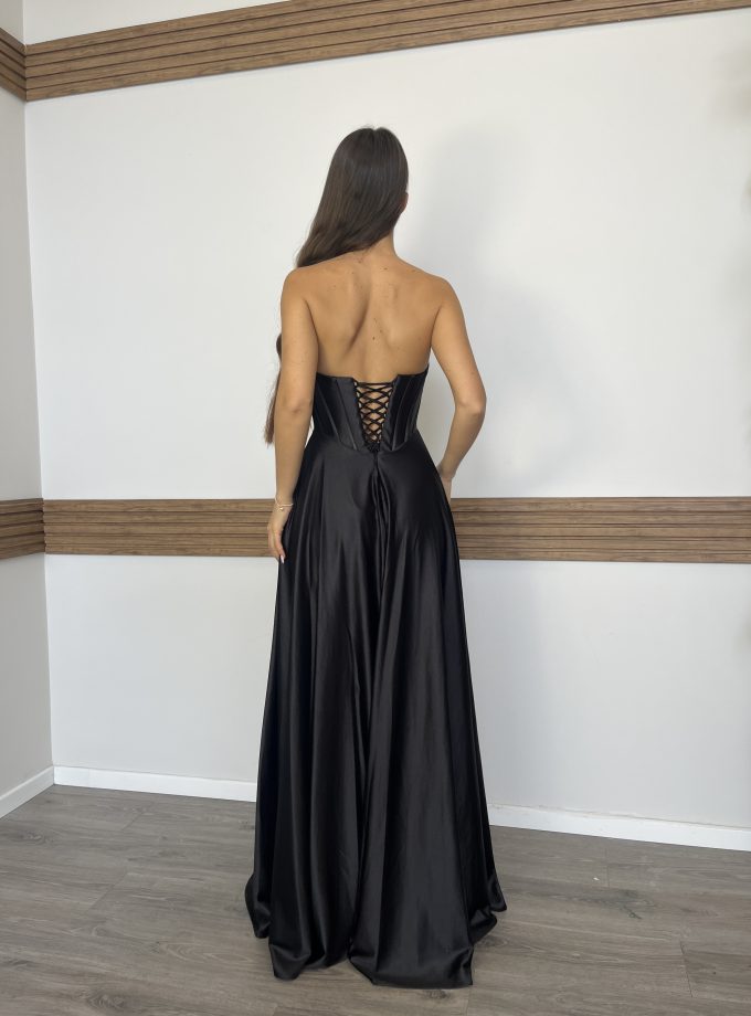 שמלת ברטה שחור