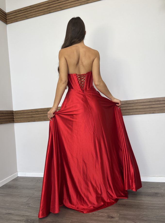 שמלת ברטה אדום