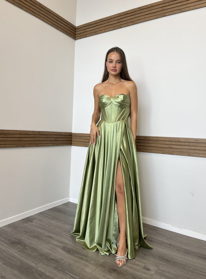 שמלת ברטה ירוק זית