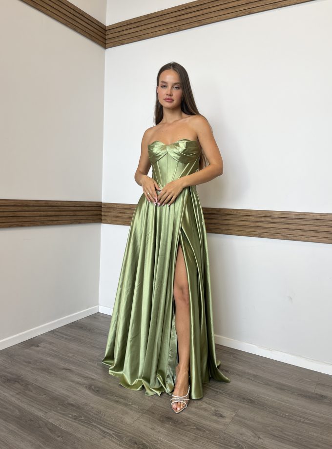 שמלת ברטה ירוק זית