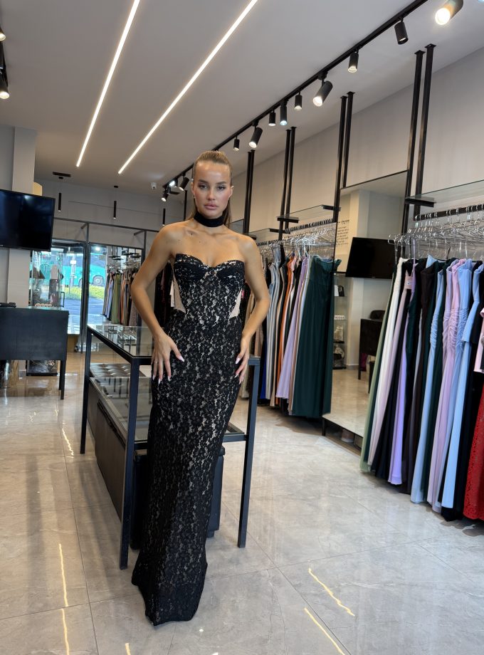 שמלת וגאס מקסי שחור