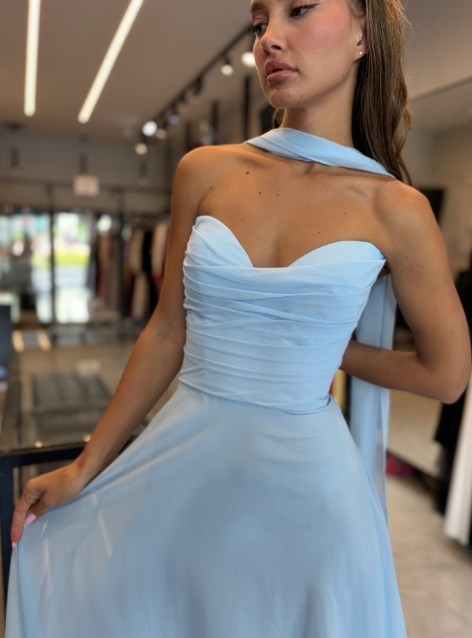 שמלת ערב אפריל תכלת