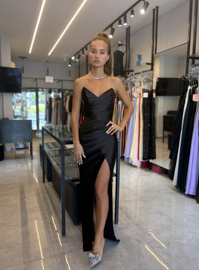 שמלת ערב שקד שחור