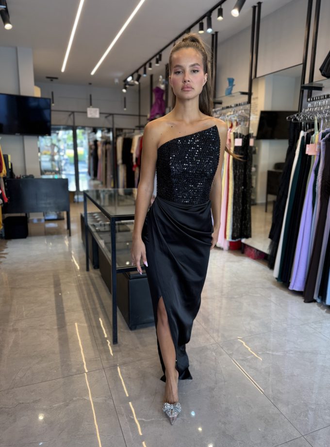 שמלת ערב נטלי שחור